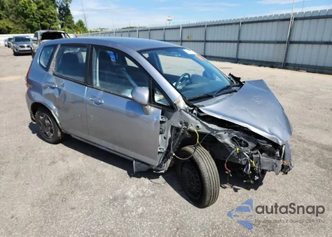 2007 Honda Fit z USA, uszkodzony, nr VIN JHMGD38427S066879